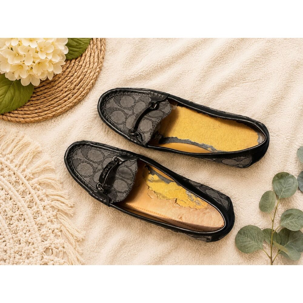 Coach Olive Signature Logo Loafers Women’s Size 6B Black Gray Slip On Flats